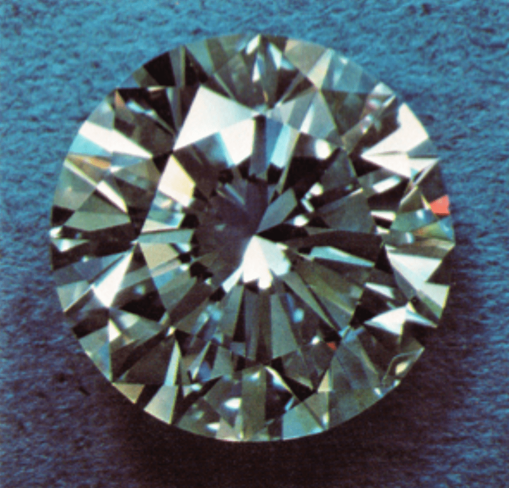 discover the brilliance and timeless elegance of diamond gemstones. learn about their unique properties, types, and how to choose the perfect diamond for your jewelry.